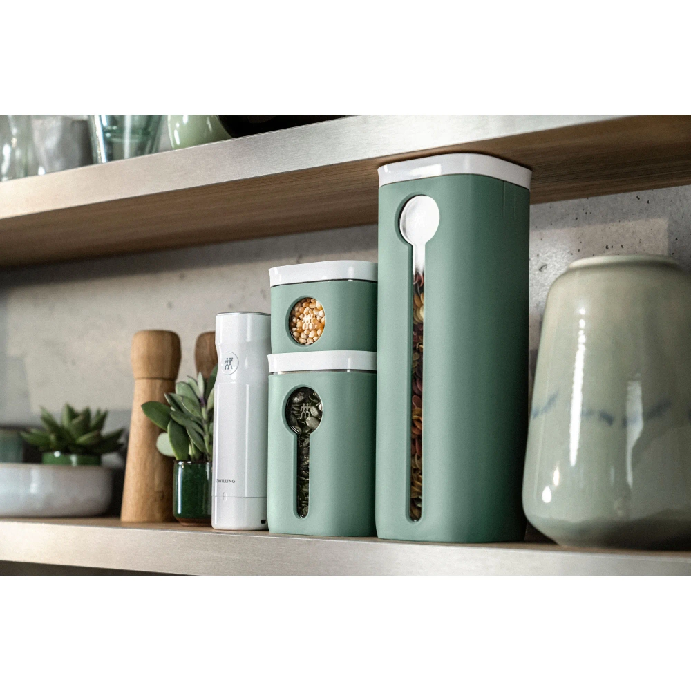 Zwilling Пластиковый контейнер Fresh&Save Cube 2S 825 мл серый EAN 4009839663765