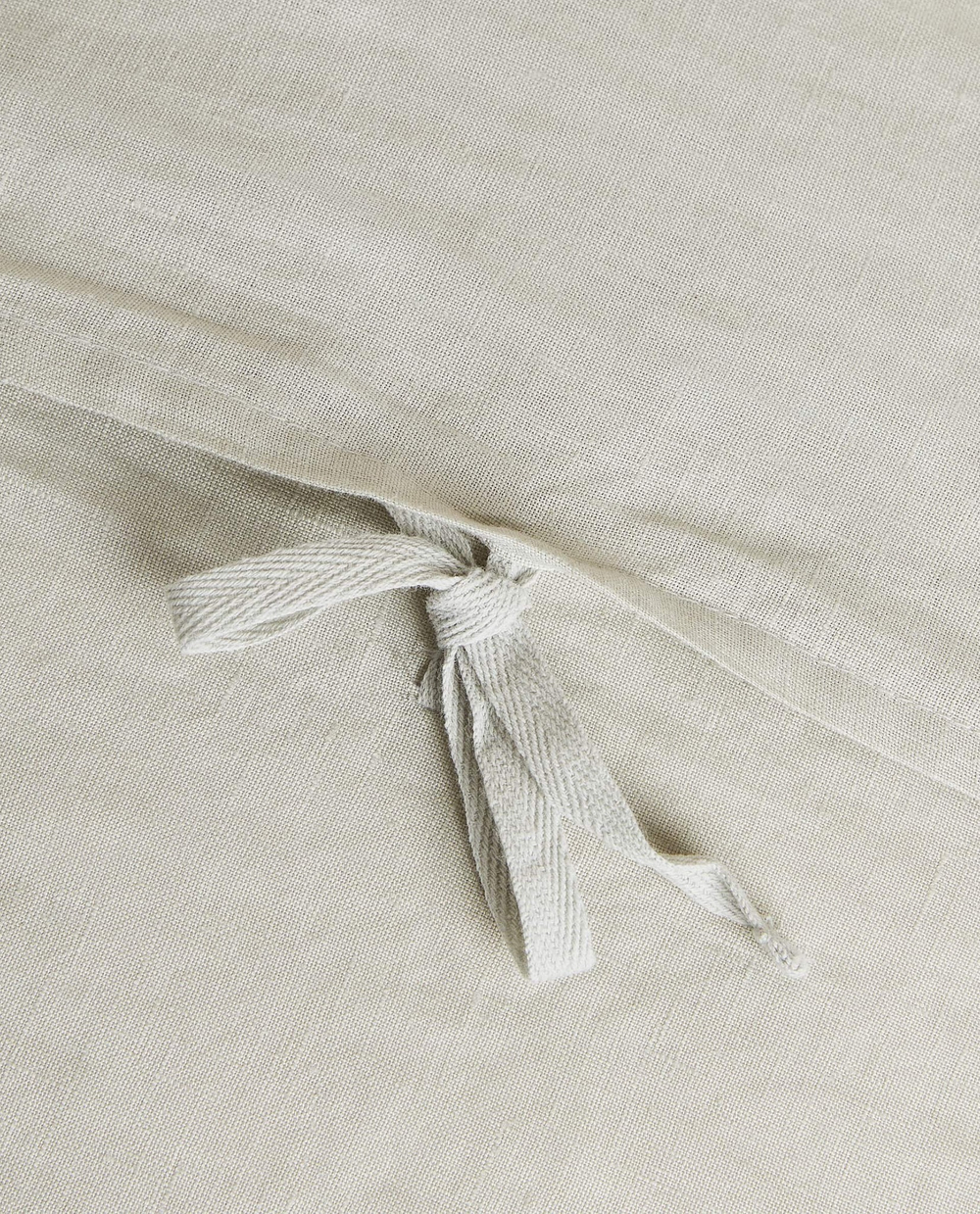 ZARA HOME ОДНОТОННЫЙ ЧЕХОЛ ДЛЯ ДЕКОРАТИВНОЙ ПОДУШКИ, ЗЕЛЕНЫЙ