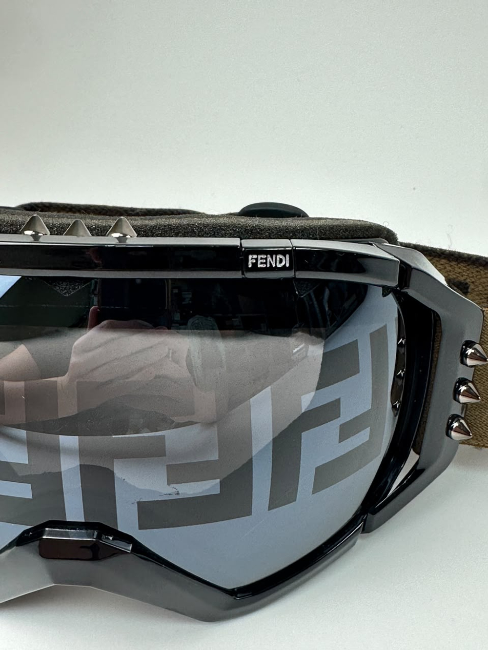 Горнолыжные очки Fendi Studded Ski Goggles