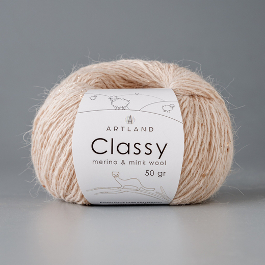 Classy, пряжа с люрексом и пайетками, шелк-5%, мериносовая шерсть-20%, нейлон-30%, норка-45%, 50 гр, 240 м, экрю