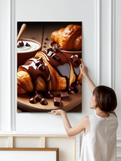 Картина Шоколадный круассан интерьерная 50x70см 1шт.