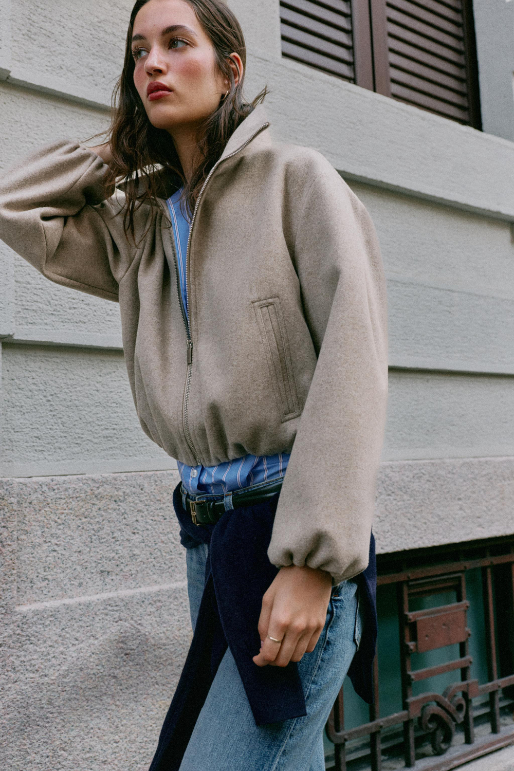 БОМБЕР ИЗ МЯГКОЙ ТКАНИ — ZARA