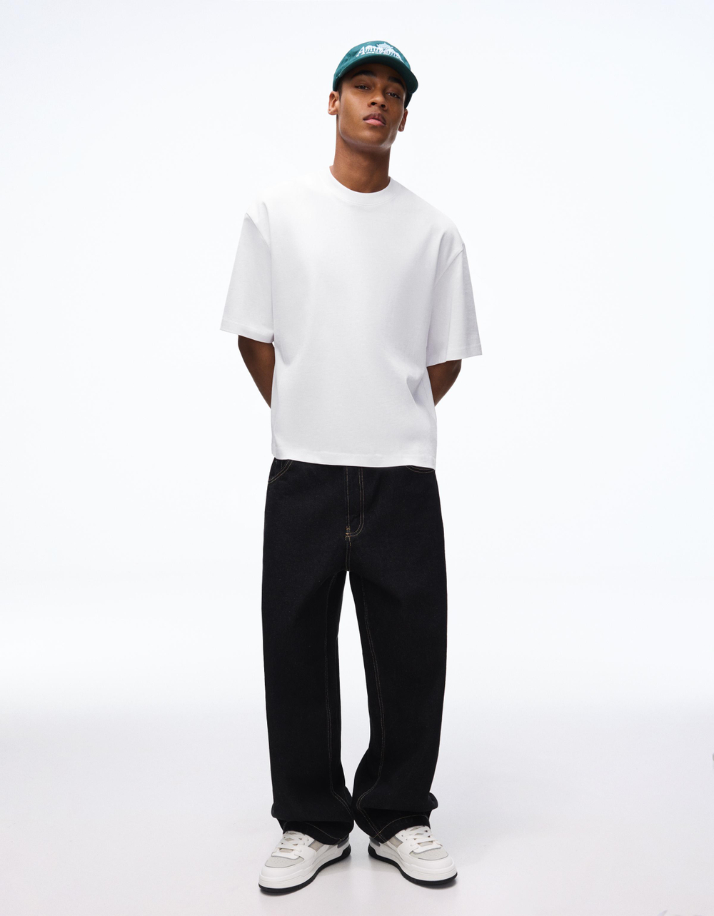 Мужская плотная футболка boxy fit - BERSHKA