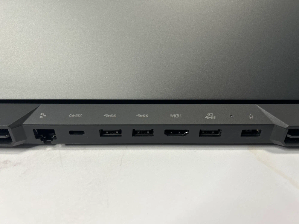 Ноутбук Lenovo Legion 5 Pro 16ACH6H (82JQ0016RK) 16"/AMD Ryzen 7 5800H/RAM 16GB/SSD 1024GB/GeForce RTX 3070/2560*1600/IPS 165Hz/DOS/Подсветка кл-ры: RGB/черный. Состояние: B1