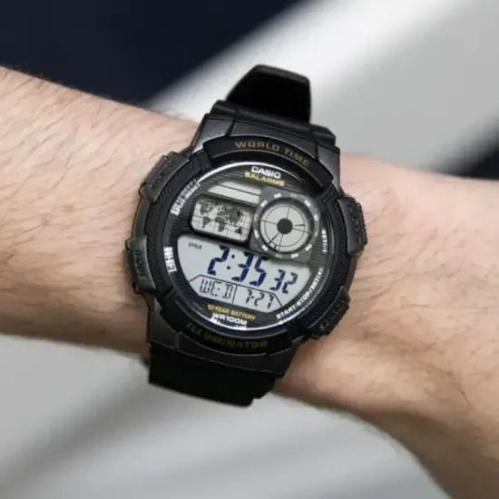 Электронные наручные часы Casio AE-1000W-1AVEF