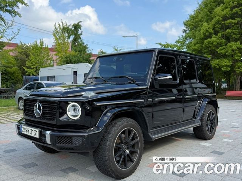Mercedes-Benz G-Class G400d — 2021
