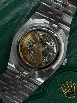 Часы Rolex Land-Dweller Deep White Dial Honeycomb Decor