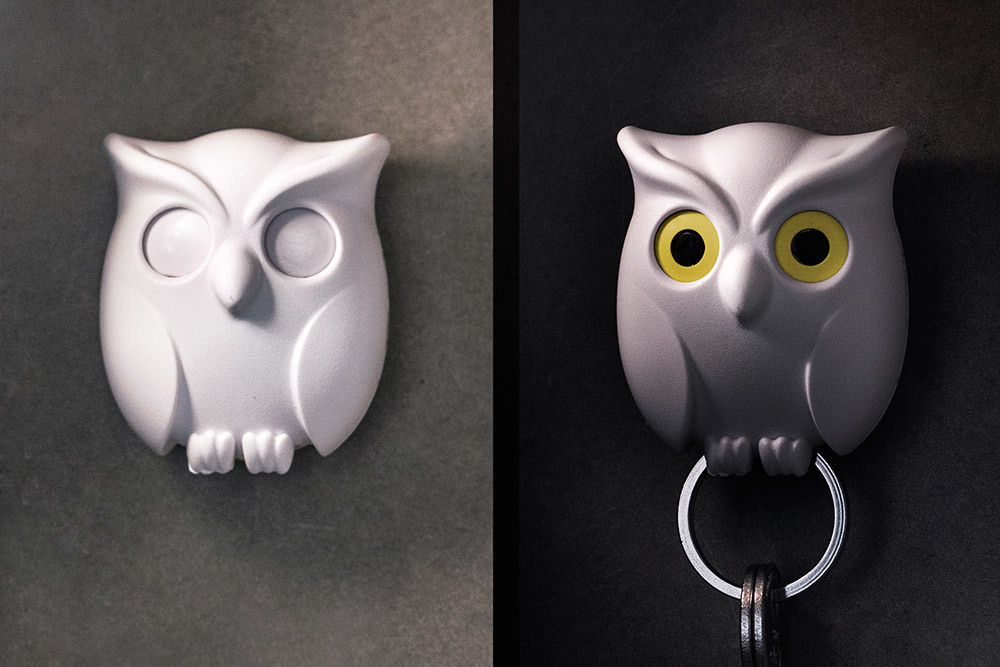 Держатель для ключей Night Owl белый Qualy