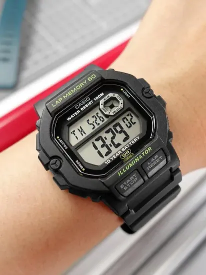 Наручные часы Casio WS-1400H-1AVDF
