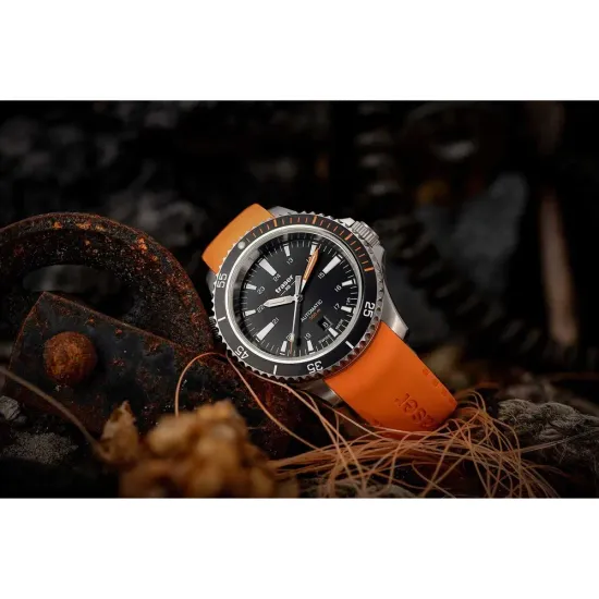 Швейцарские тактические часы Traser P67 Aunomatic Diver Black 110323