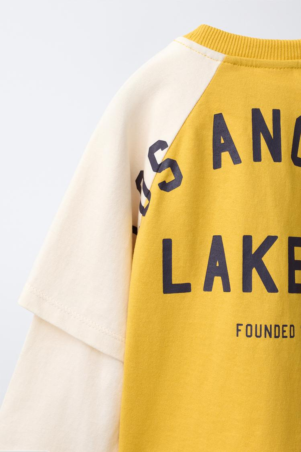 ZARA ЛОНГСЛИВ NBA — LOS ANGELES LAKERS, МЯГКИЙ ЖЕЛТЫЙ