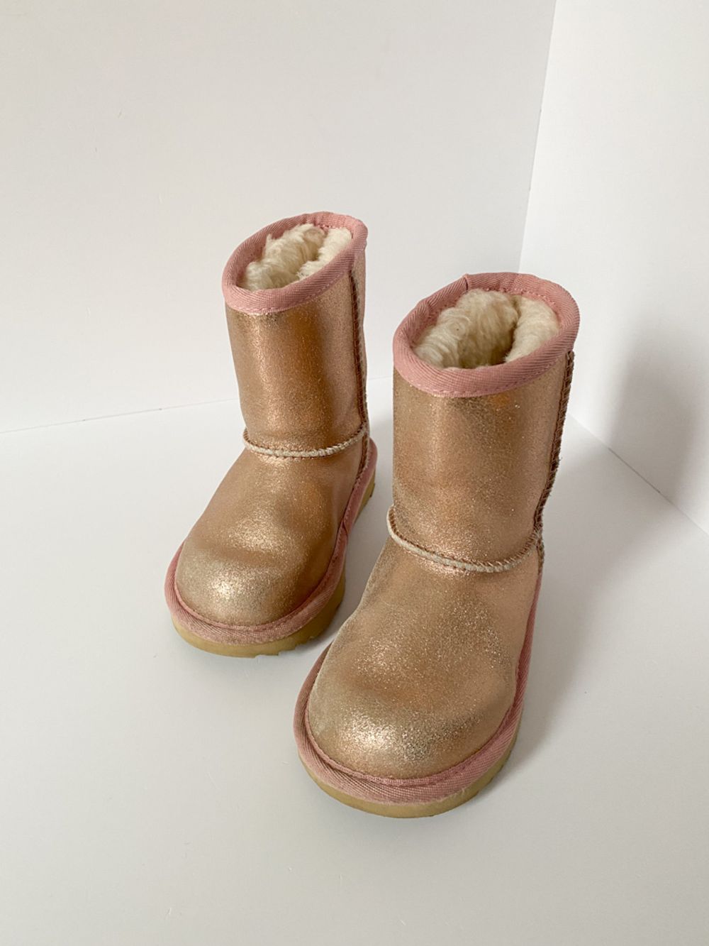 Угги Ugg, 24