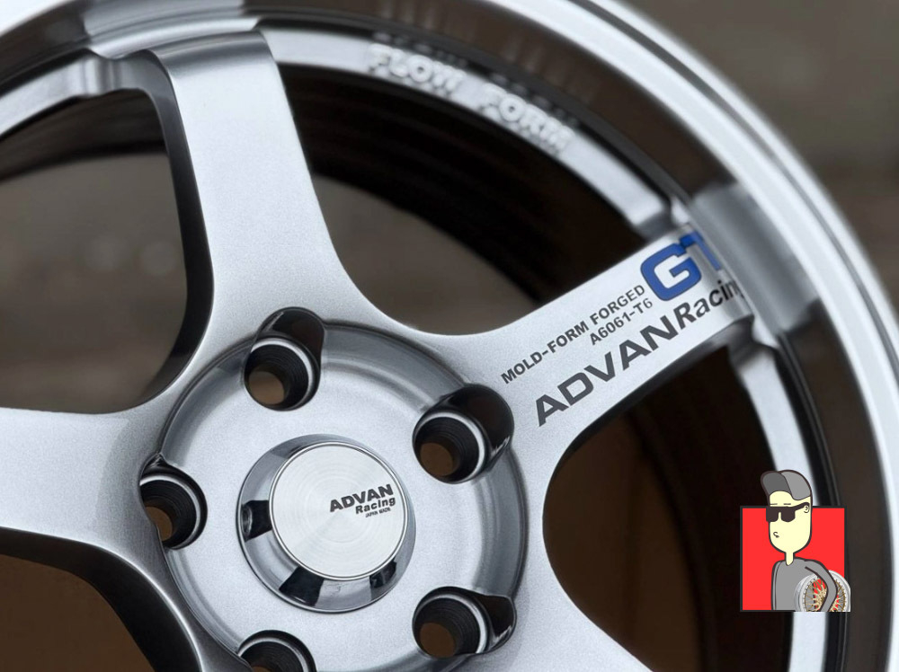 Комплект дисков Advan GR 17x8.5 et33 5x100