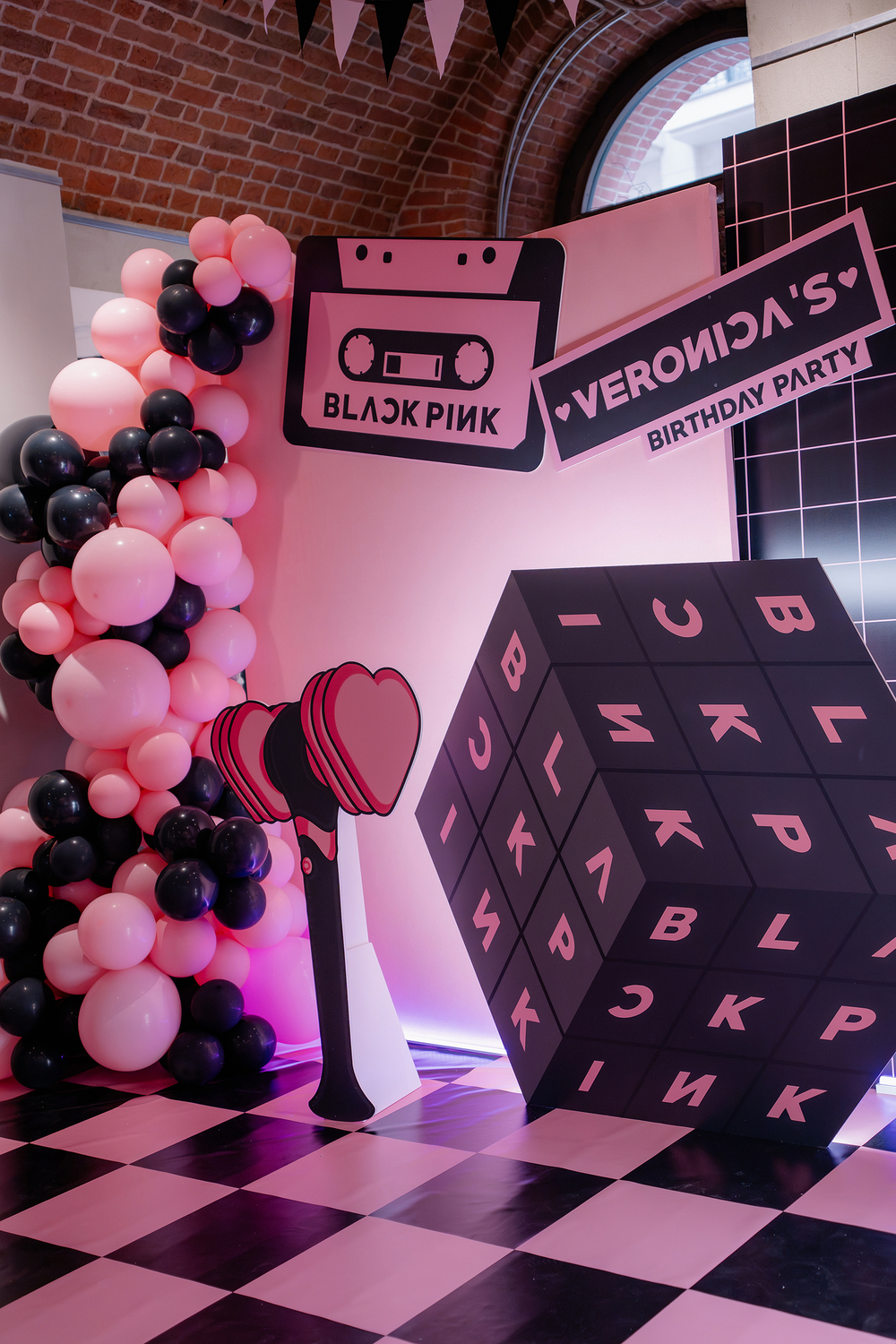 Black Pink