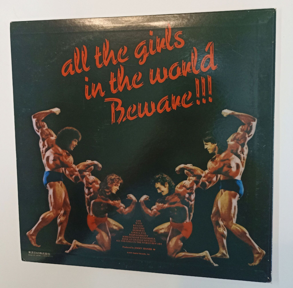 Винтажная виниловая пластинка LP Grand Funk All The Girls In The World Beware (Japan 1975) (No Obi) (Poster)