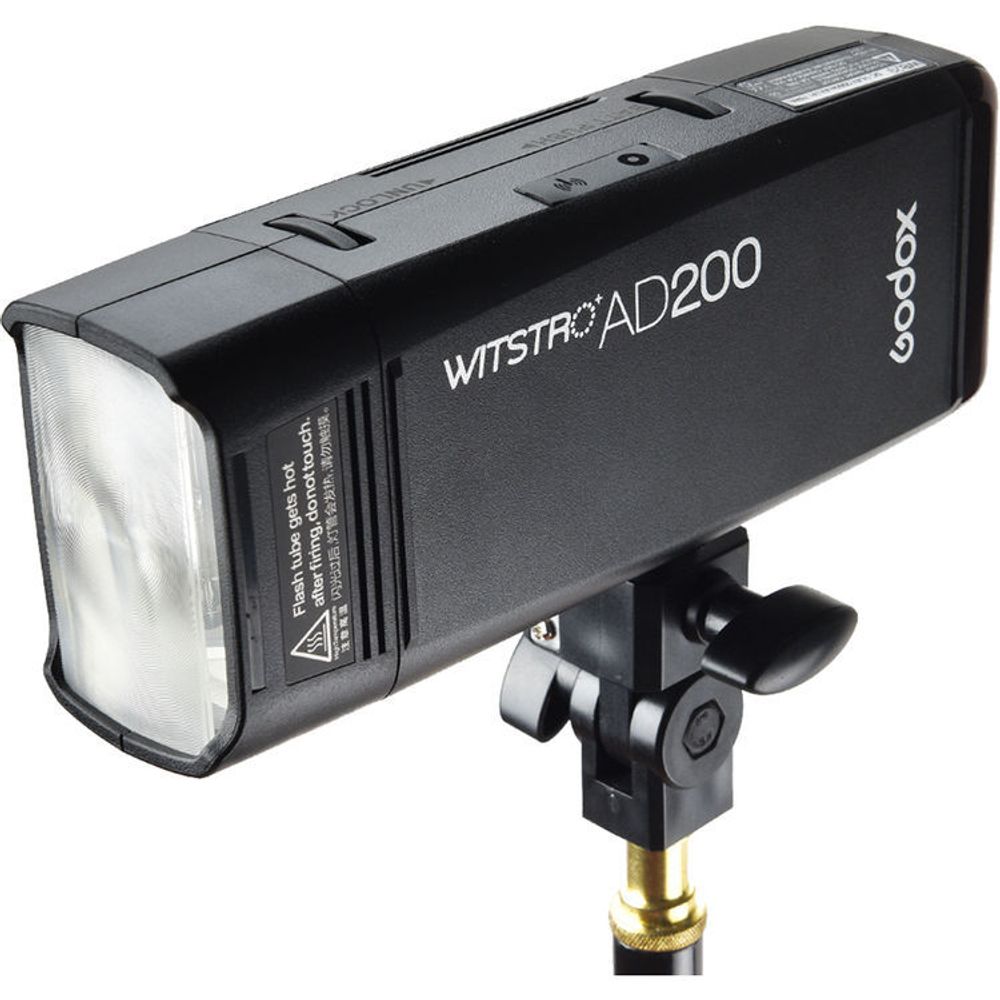 Вспышка аккумуляторная Godox Witstro AD200