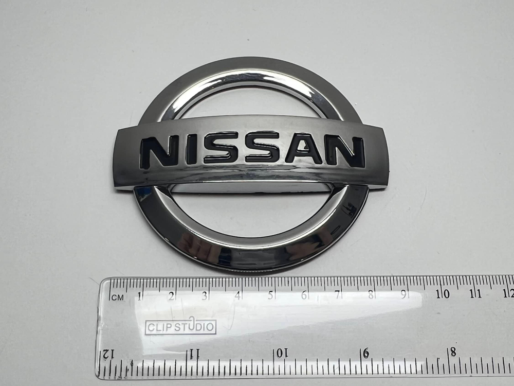 HH-086 / Логотип (шильдик, надпись, эмблема) "Nissan" 9 см для крышки багажника / решетки радиатора / капота (1 шт.)
