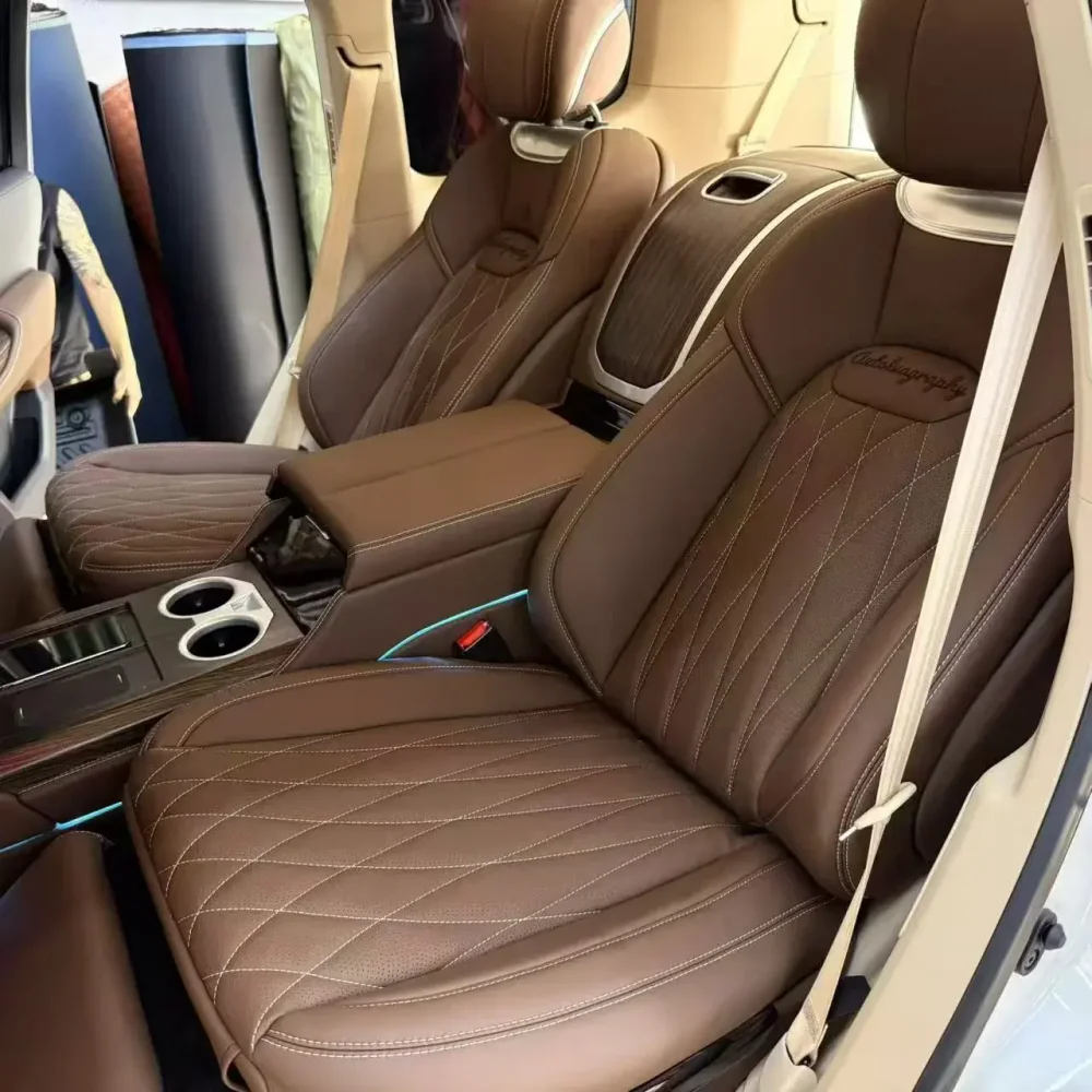 Сиденья капитанские кресла задние для Toyota Land Cruiser 300 LC300 / Lexus LX600 Тойота Лексус кожаные белые кресла сиденье