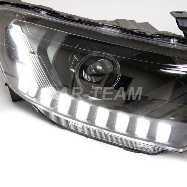 Фары на Лада Гранта FL передние в стиле AUDI с Bi LED модулями, черная маска (под ключ)