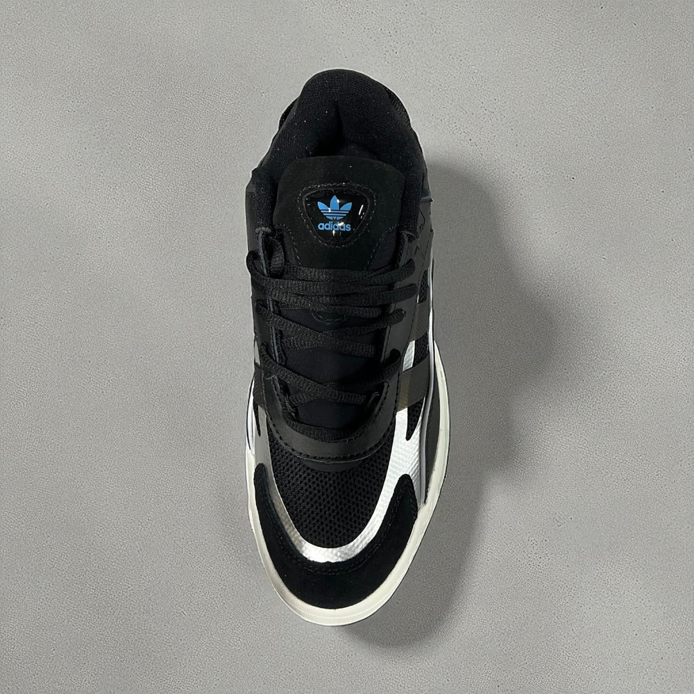 Adidas Niteball • Black Solid White