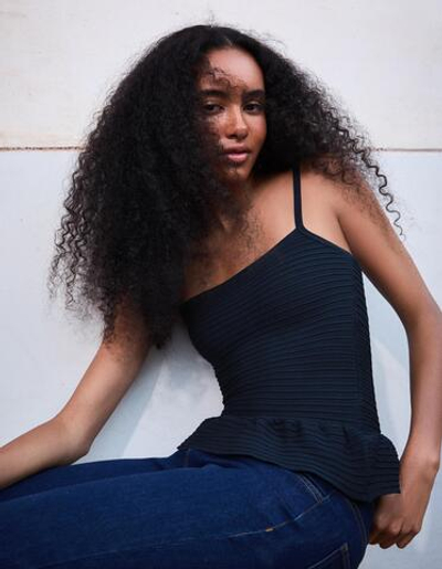 Женский трикотажный топ с баской - BERSHKA