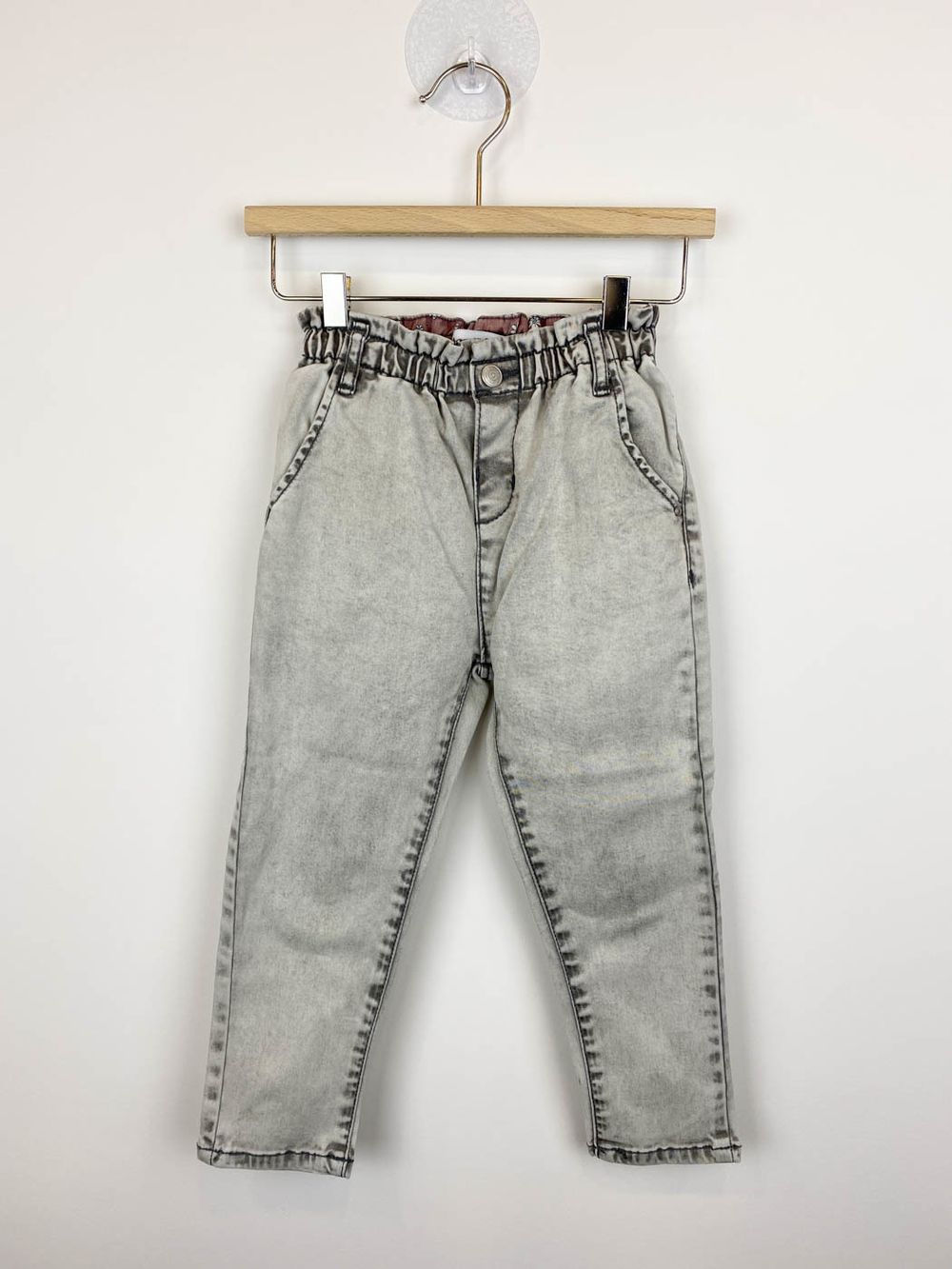 Джинсы Zara