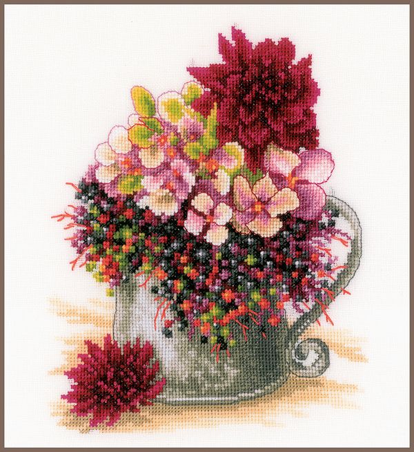 Набор для вышивания нитками Lanarte, Pink blush bouquet, 19х24 см