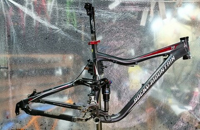 Рама Rocky Mountain Altitude 70 (46 cm) 26”
