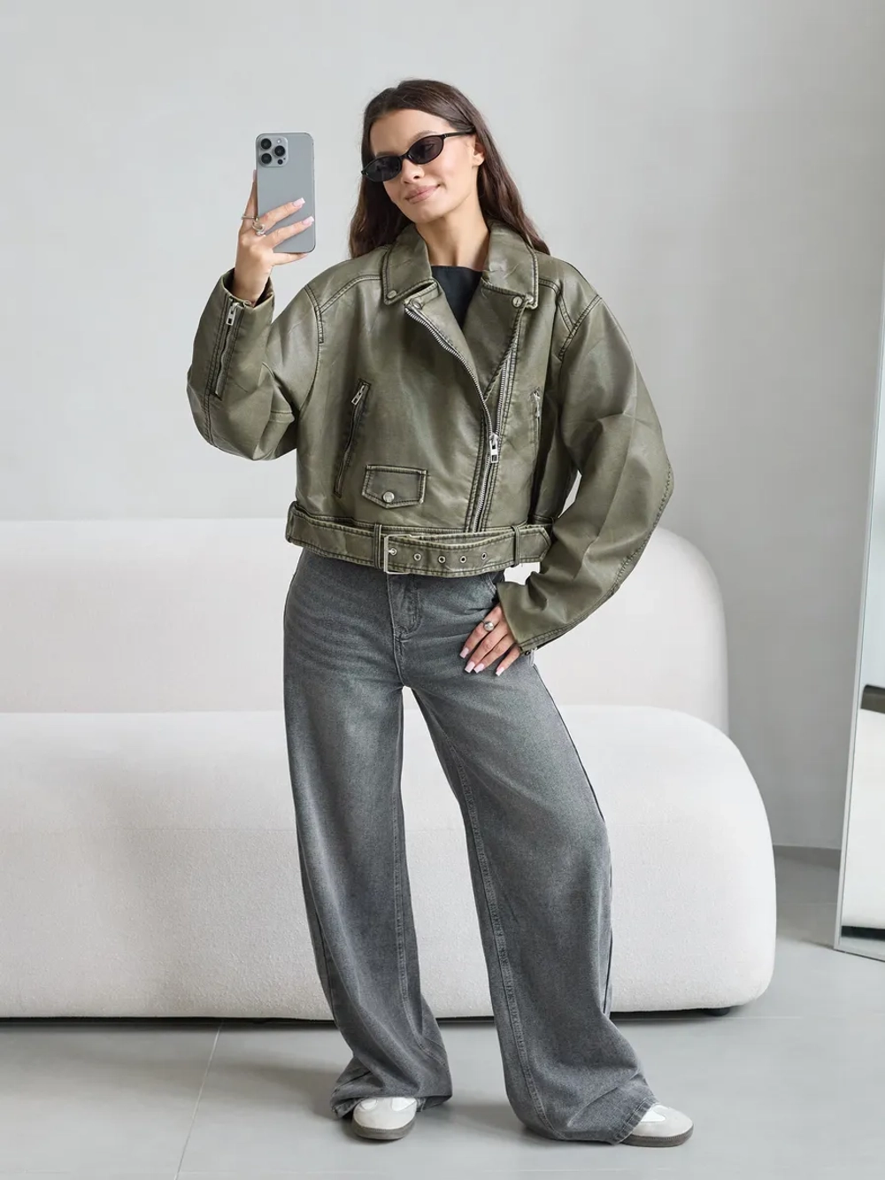 Косуха кожаная с поясом куртка короткая