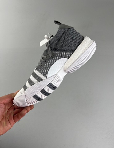 adidas Trae Young 2.0