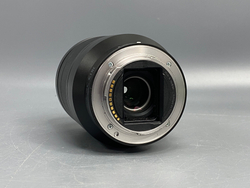 Sony Carl Zeiss Vario-Tessar FE T* 24-70mm 4 ZA