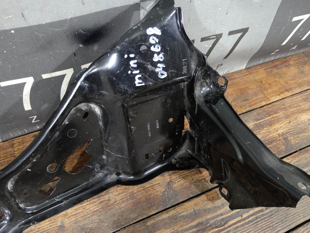 Кронштейн фары левый MINI Countryman 2 (F60) 16-24 Б/У Оригинал 51647378745