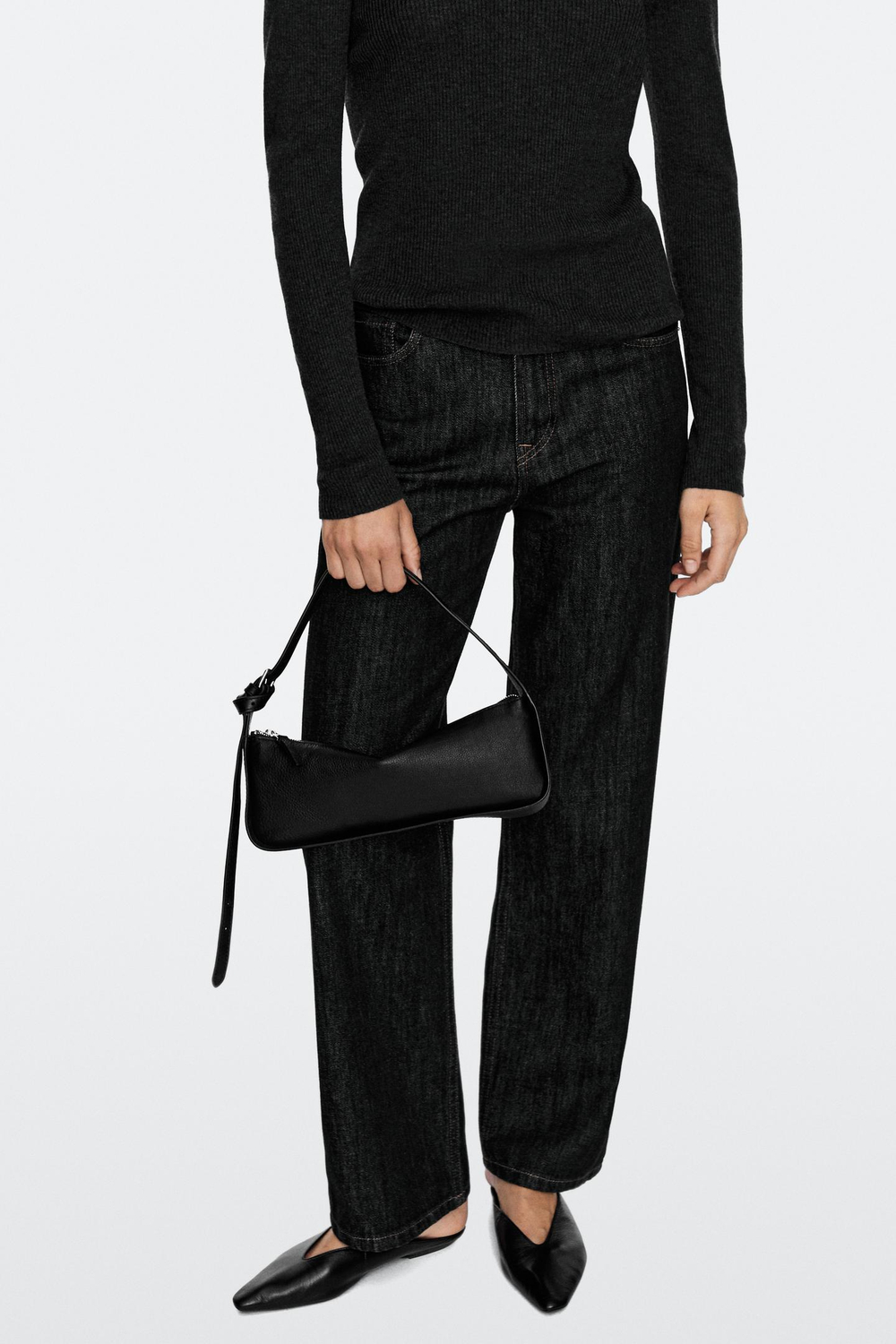 Massimo Dutti Миниатюрная кожаная сумка через плечо, черный