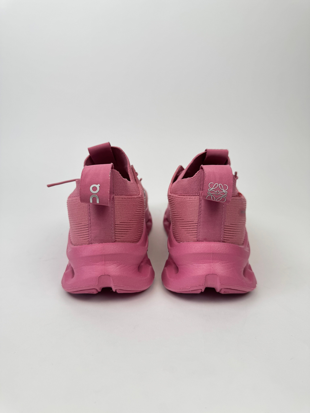 Кроссовки On x Loewe Cloudtilt Wild Rose