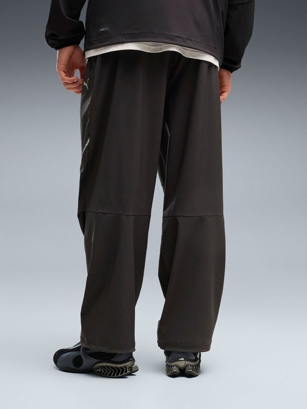 Брюки спортивные мужские PUMA PUMATECH 4-Way Stretch Oversized Woven Track Pants op