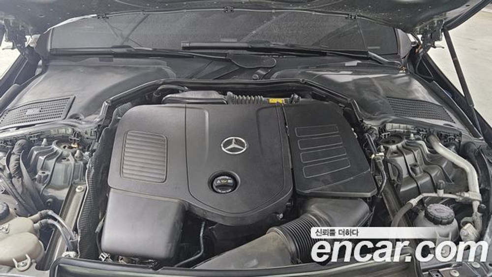 Mercedes-Benz C-Class C300 AMG Line — 2022
