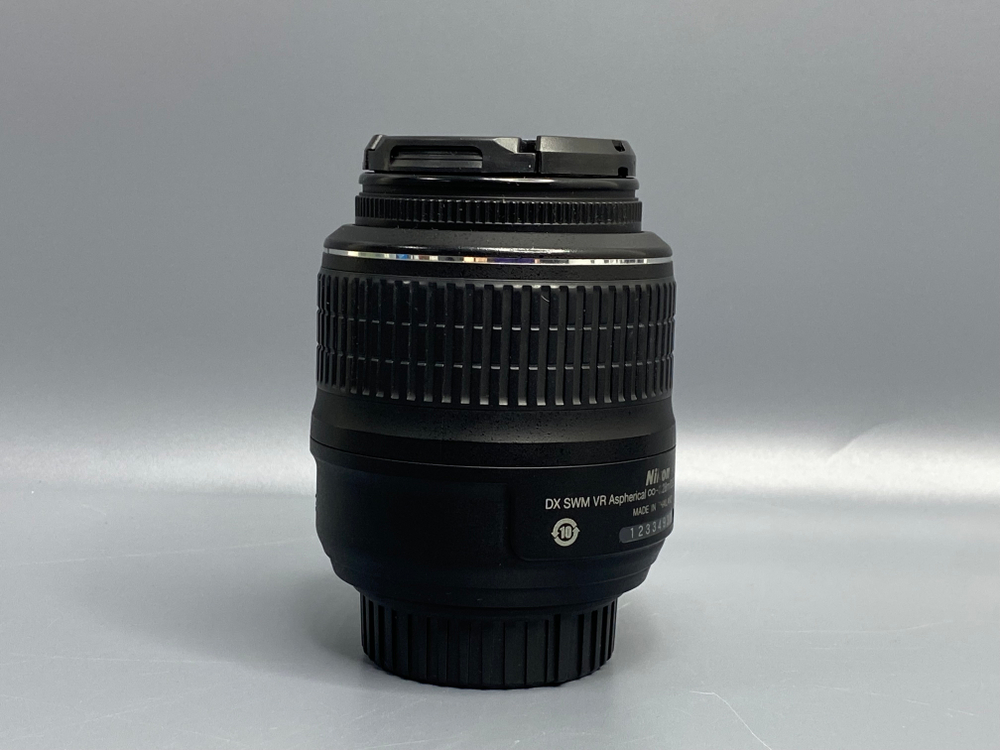 Nikon AF-S DX NIKKOR 18-55mm f/3.5-5.6G VR