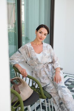 Костюм кимоно и брюки из вискозы