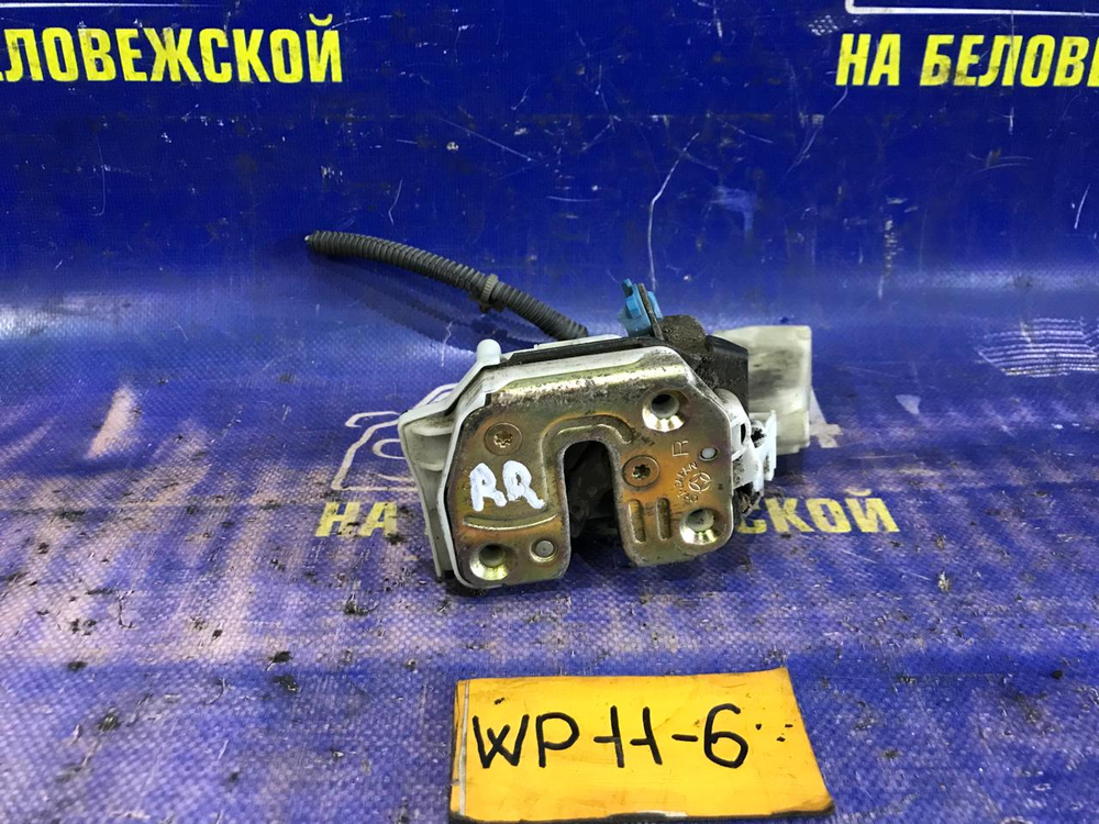 Замок двери задней правой NISSAN PRIMERA 1997