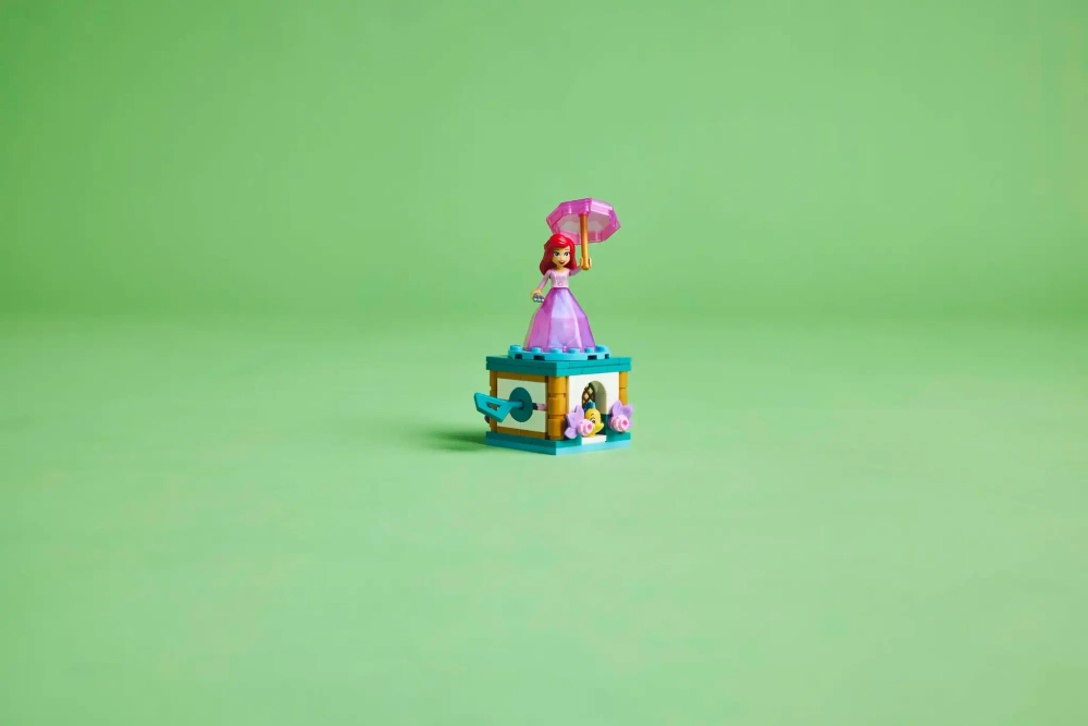 Конструктор LEGO Disney 43259 Вертящаяся Ариэль