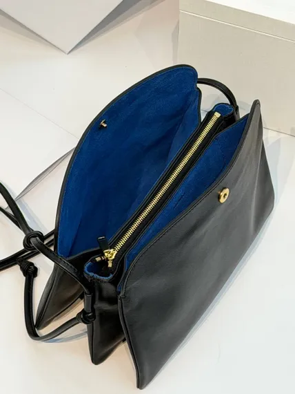 Сумка CELINE TRIO FLAP IN SMOOTH LAMBSKIN