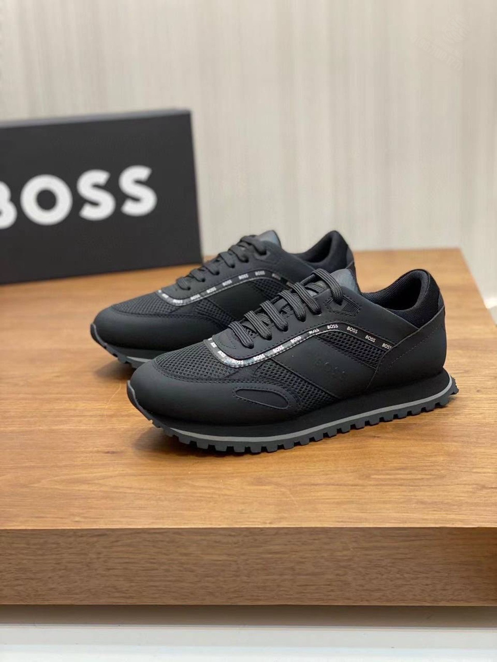 Кроссовки Hugo Boss