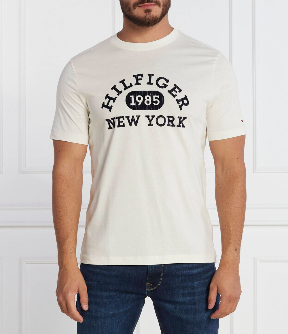 Футболка MONOTYPE COLLEGIATE TEE Tommy Hilfiger - белый(MW0MW32593)