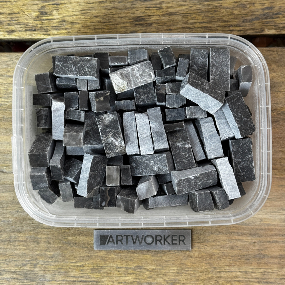 Колотый натуральный черный камень Arabescato Black Orobico, 350 гр по лучшей цене