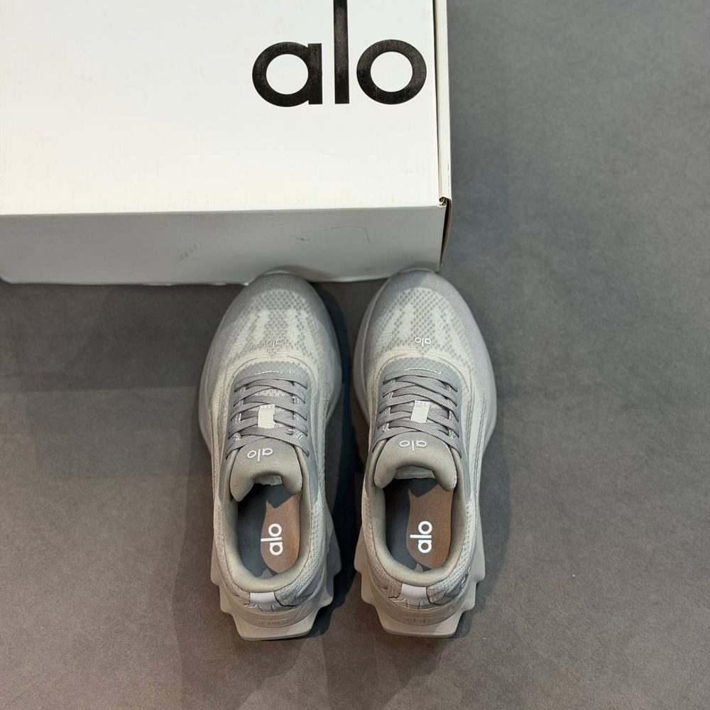 Кроссовки Alo