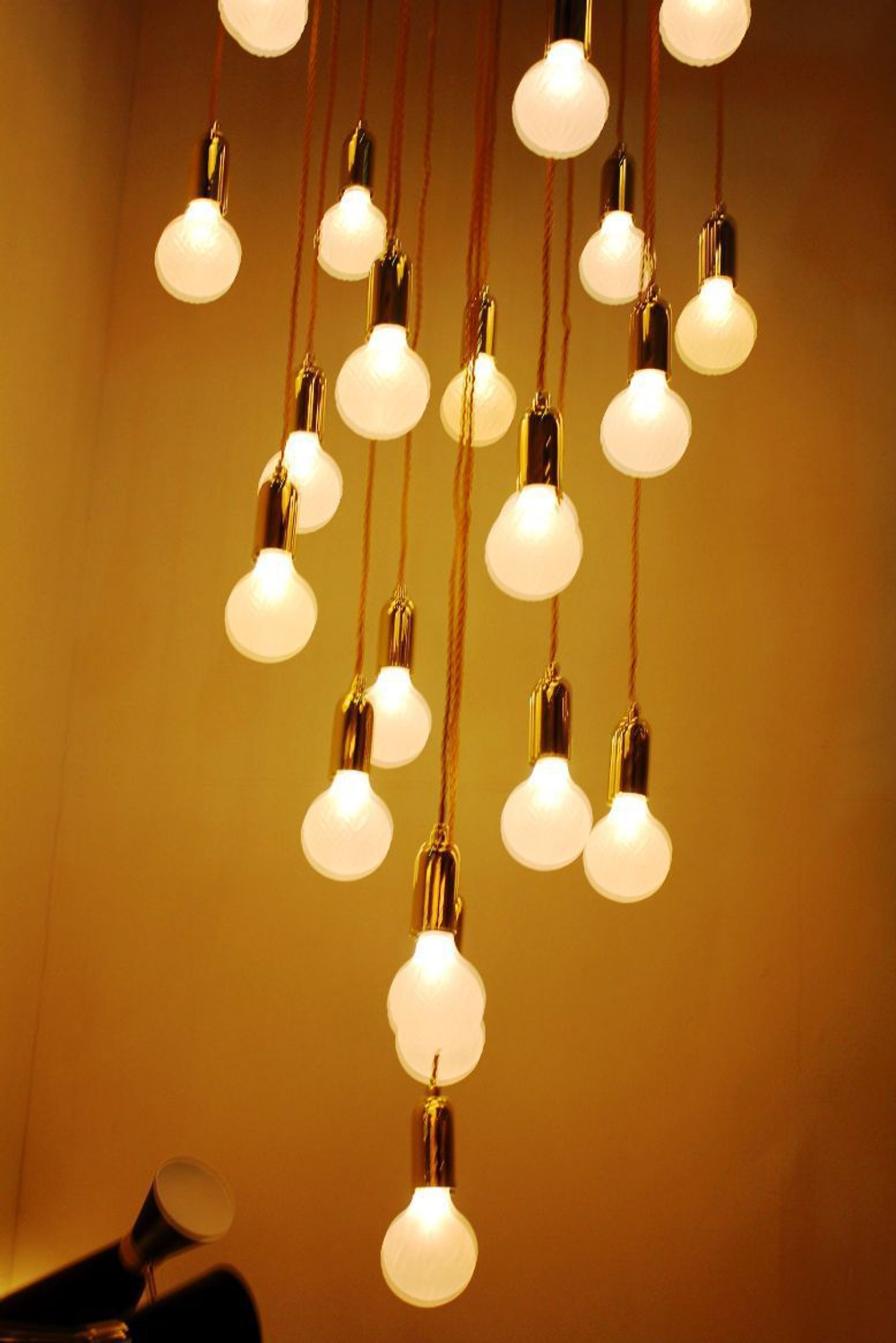 LEE-BROOM-Cristall-bulbs-36