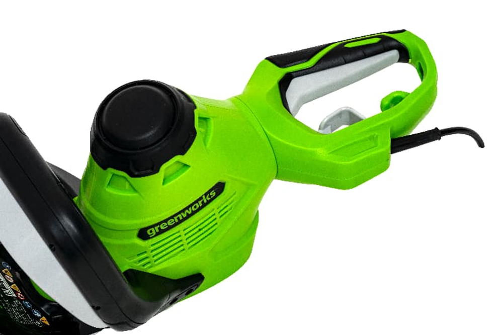 Кусторез электрический Greenworks Арт. 2201407 Deluxe, 700 Вт, 68 см