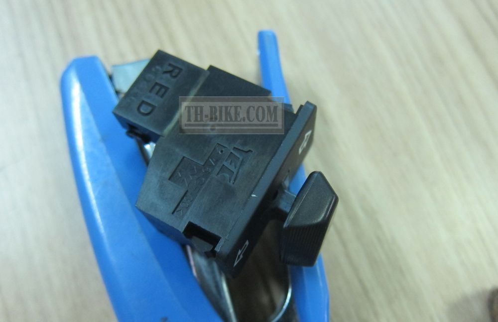 35200-KYZ-901. SWITCH UNIT, WINKER.