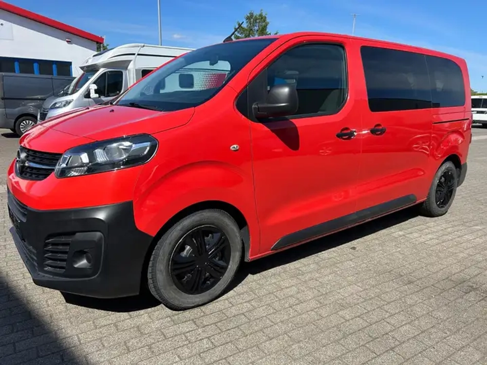 Opel Vivaro Kombi M (L2)