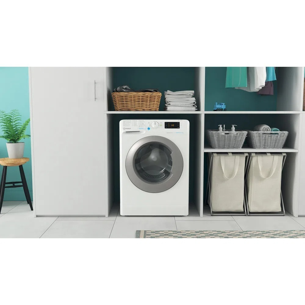 Стиральная машина Indesit BWSE 81293X WSV RU